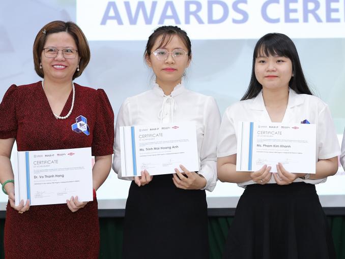Young Women's Undergraduate Research Initiative Findings to be Published!