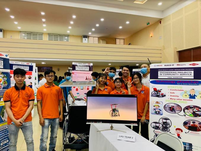 Members of the AutoMov team present their solution at the 2021 EPICS Final Showcase. Photo courtesy of Dr. Van Dinh Vy Phuong